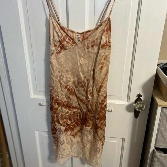 NWT Free People Intimates Tie Dye Sun Fade Slip Size Small - Picture 1 of 7